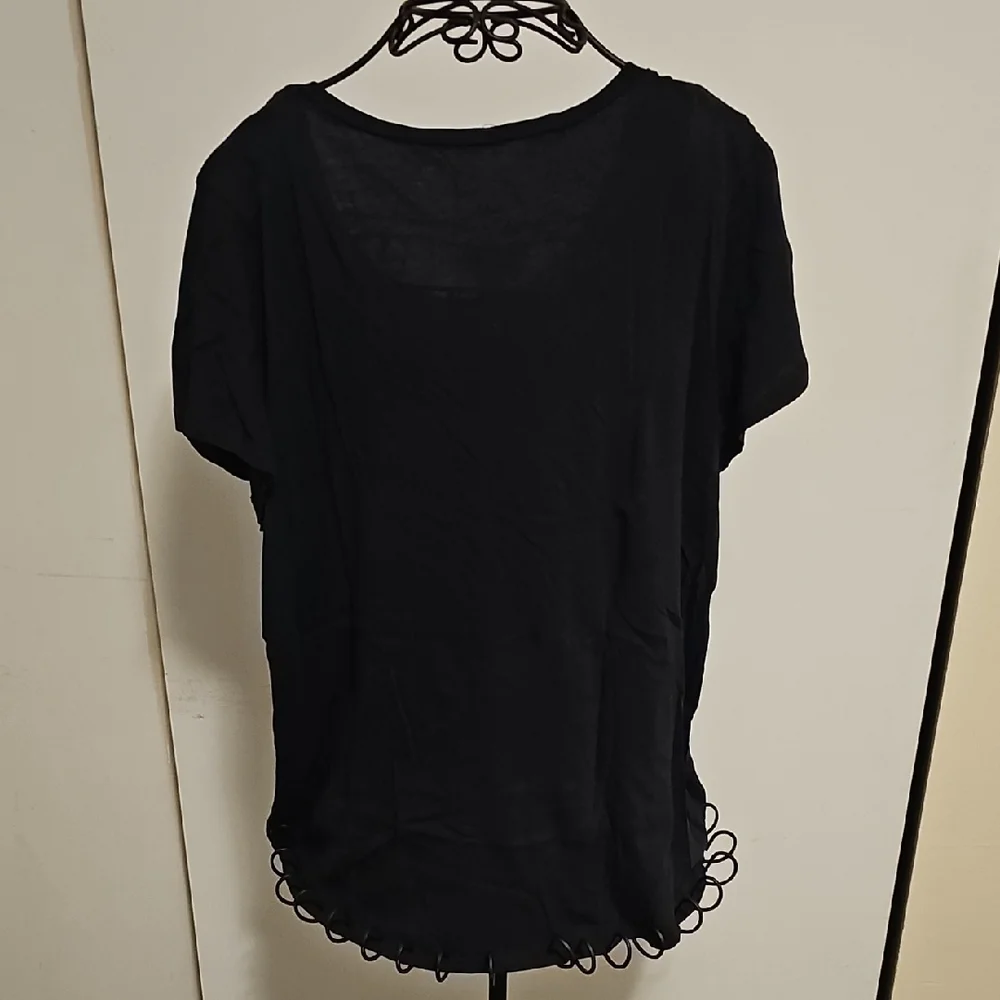 Supernatural Tee - Picture 4 of 4
